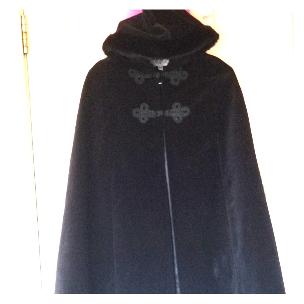 Wooden soldier midnight Cape